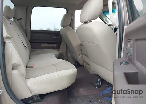 2010 Dodge Ram 1500 Slt/Sport/Trx z USA, uszkodzony, nr VIN 1D7RB1CT5AS138691